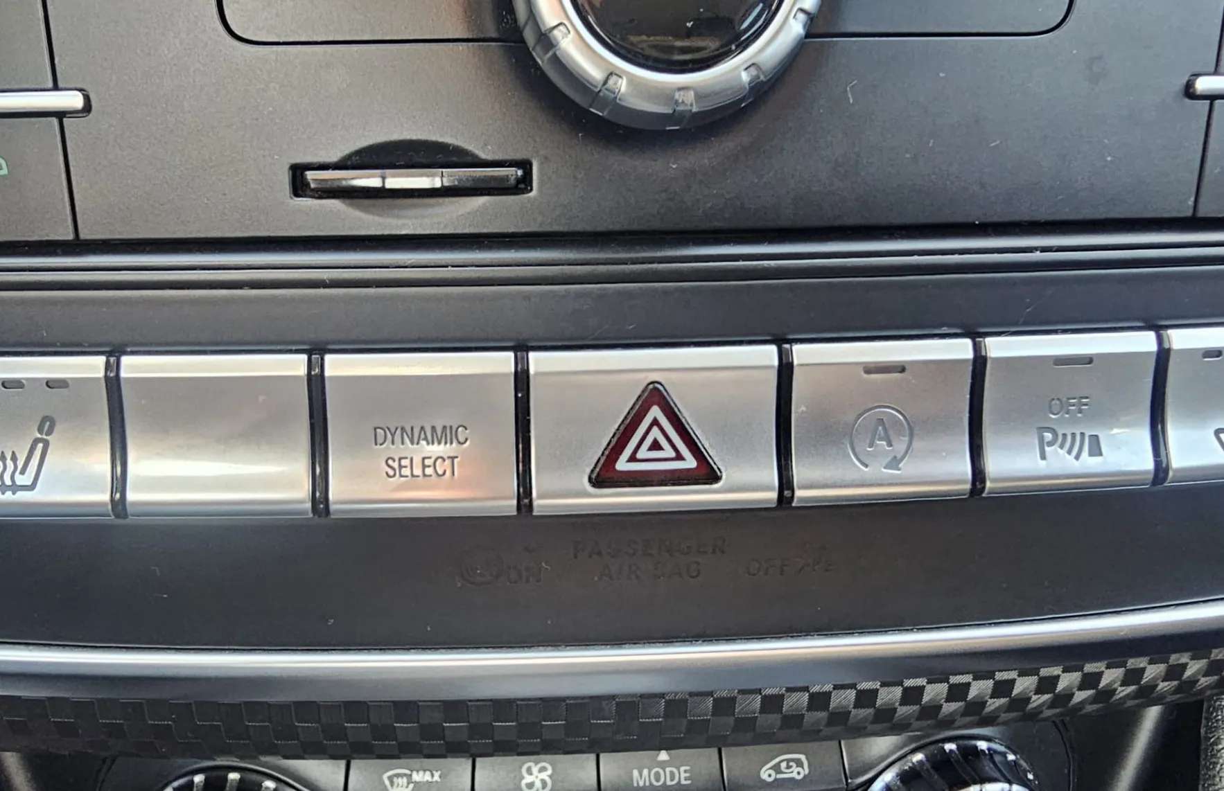 Zunanja slika - Mercedes-Benz A-Razred - A 200d Avtomatik Avantgarde SPORT - 16
