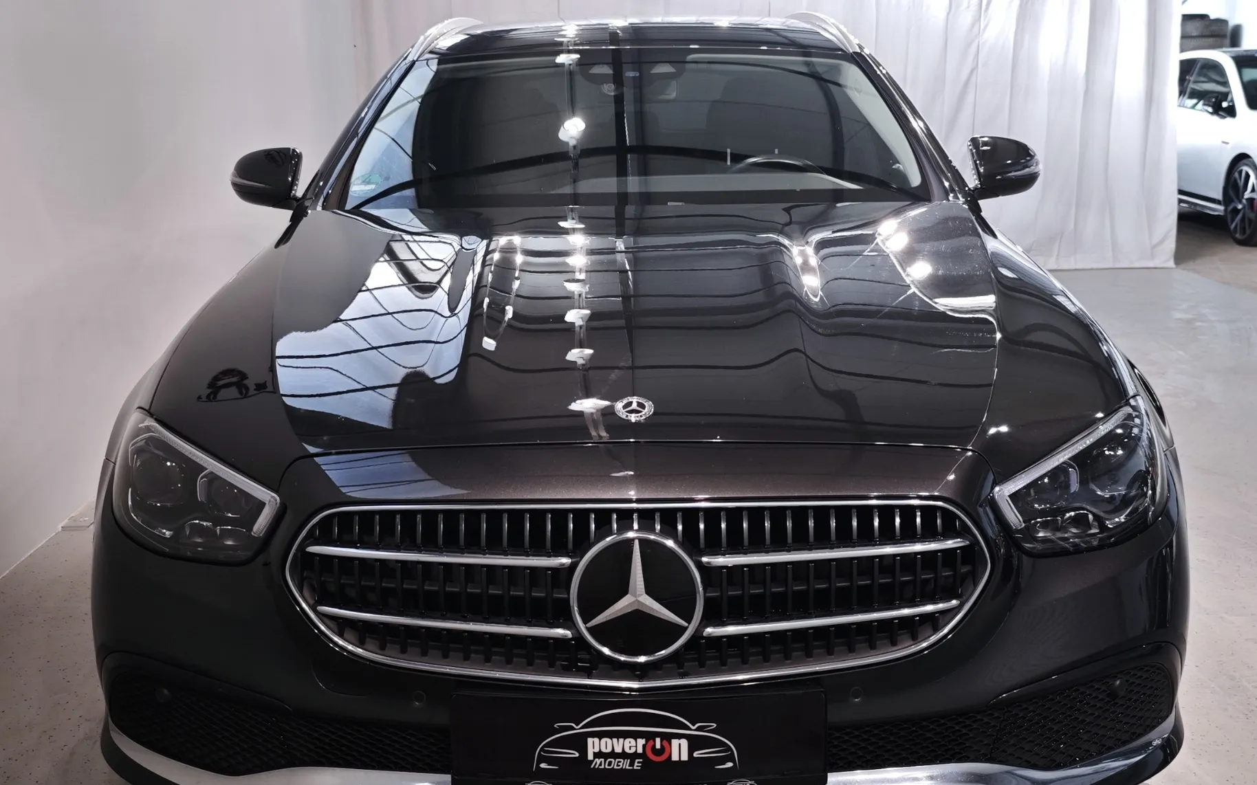 Zunanja slika - Mercedes-Benz E-Class - E300e PHEV ACC KAM NAVI LED PDC LANE VIRTUAL USNJE - 7