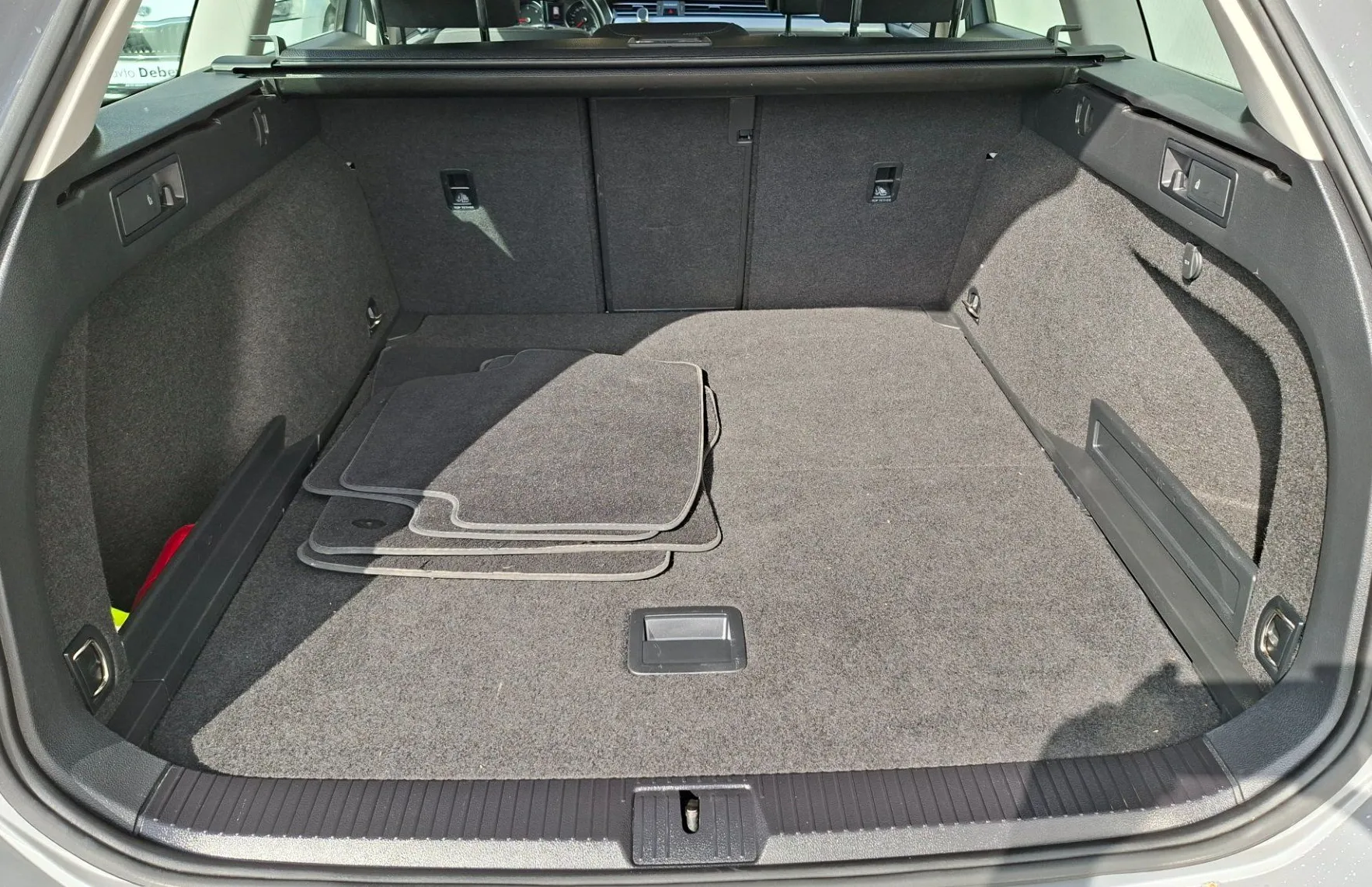 Zunanja slika - VW Passat - Variant 2.0 TDI BMT SCR Business - 12