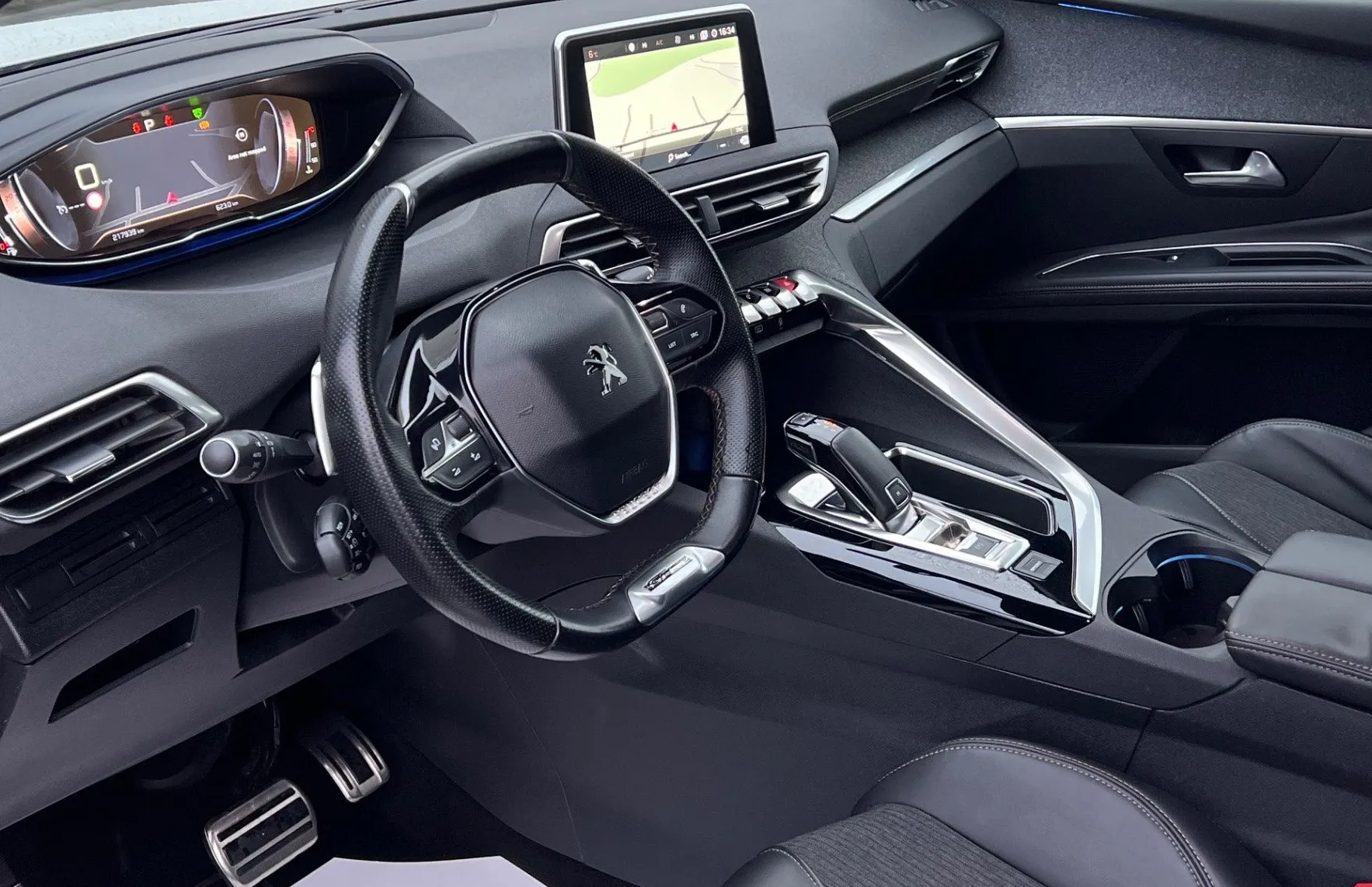 Zunanja slika - Peugeot 5008 - 1.5 BLUEHDI+GT LINE+FULL LED+VIRTUAL+PERLA - 10