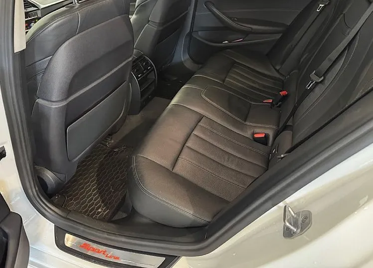 Zunanja slika - BMW Serija 5 - Touring: 530d xDrive  AT - 12