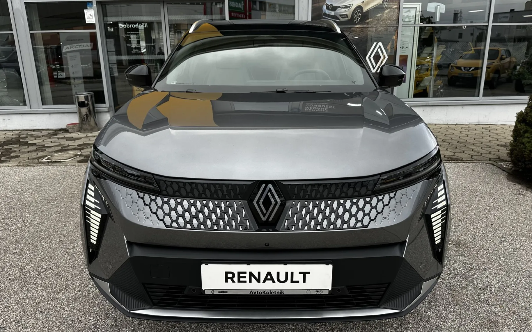 Zunanja slika - Renault Scénic - Scenic Techno E-Tech Electric 170 Comfort range - 2