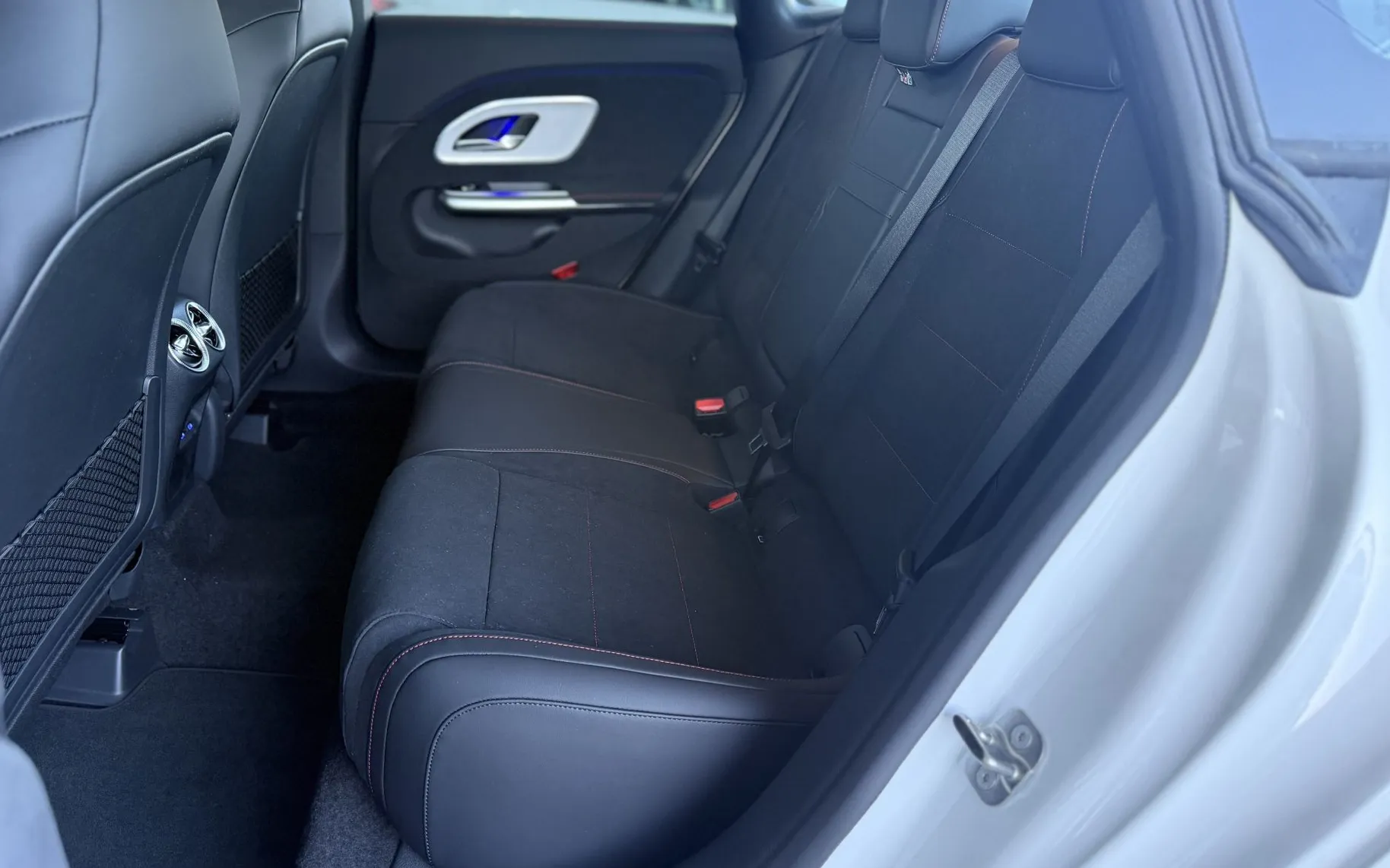Zunanja slika - Mercedes-Benz CLA-Razred - 200 AMG LINE - 10