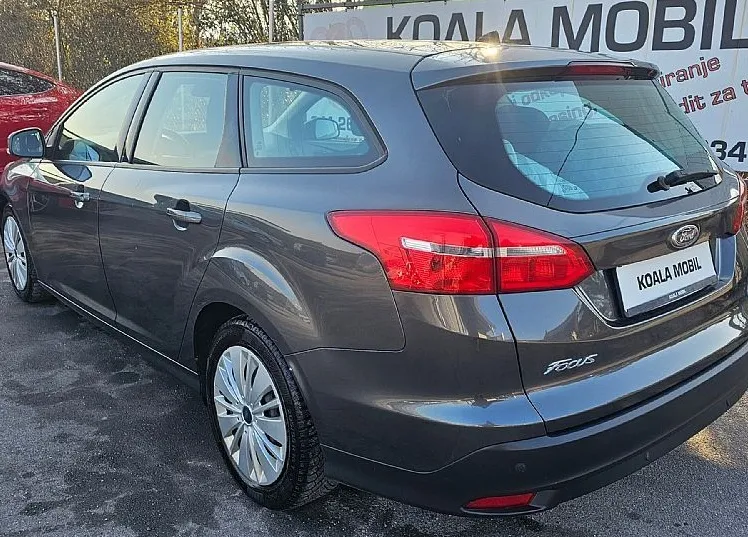 Zunanja slika - Ford Focus - Sport 1.5 TDCi KLIMA-PDC-MULTIFUKCIJA-2.LASTNIK - 6