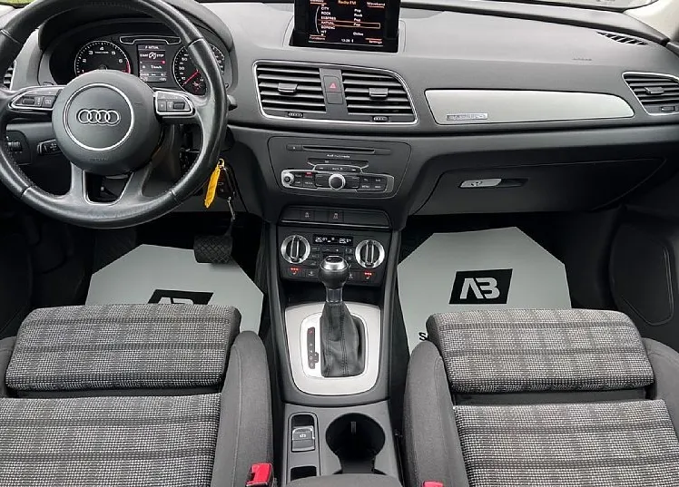 Zunanja slika - Audi Q3 - 2.0 TFSI+ LED+Q+S tronic+BI-XENON+KLJUKA+TEMP - 12