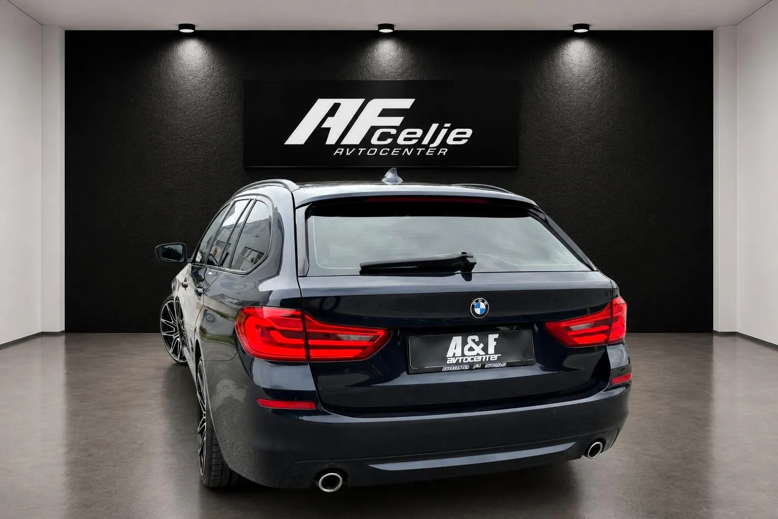 Zunanja slika - BMW serija 5 Touring: - 520d-AUT-NOV MODEL-LED-LIZING ZA TUJCE-NAVI-... - 5