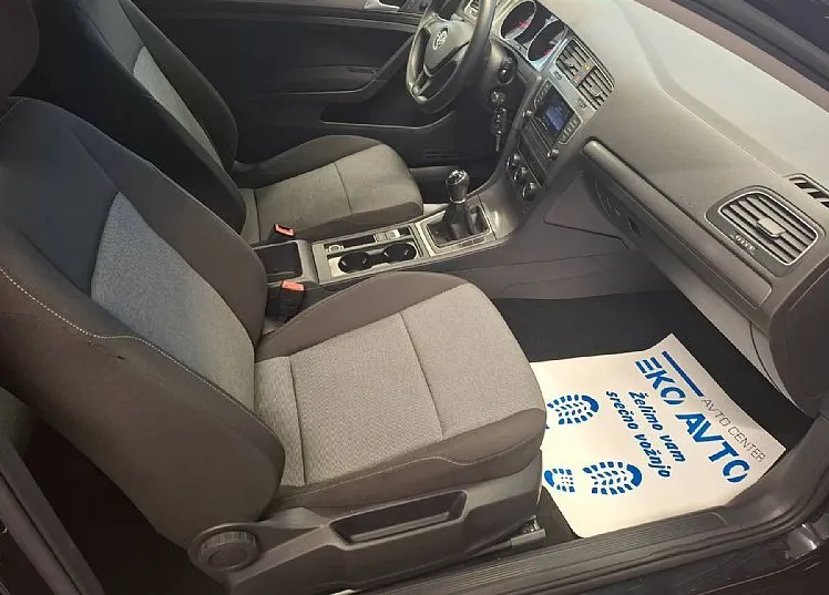 Zunanja slika - VW Golf - 1.6 TDI KREDIT BREZ POLOGA-1LASTNIK-KOT NOV - 5