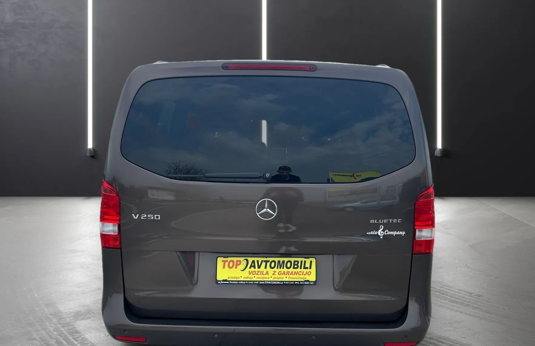 Zunanja slika - Mercedes-Benz V-Razred - V 250d AVANTGARDE DOLGI LINE ASSIST NAVI PDC KAM - 7