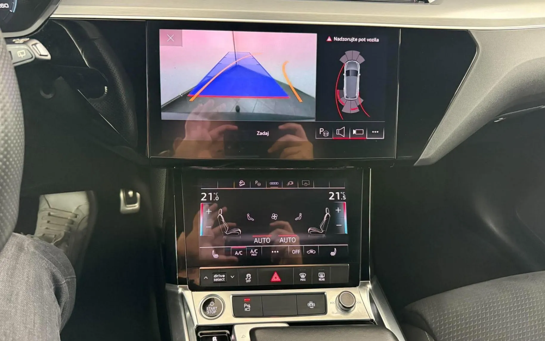 Zunanja slika - Audi e-tron - 50 quattro S line.NEMŠKI+4ALU.KAMERA.NAV.USNJE.LED - 9