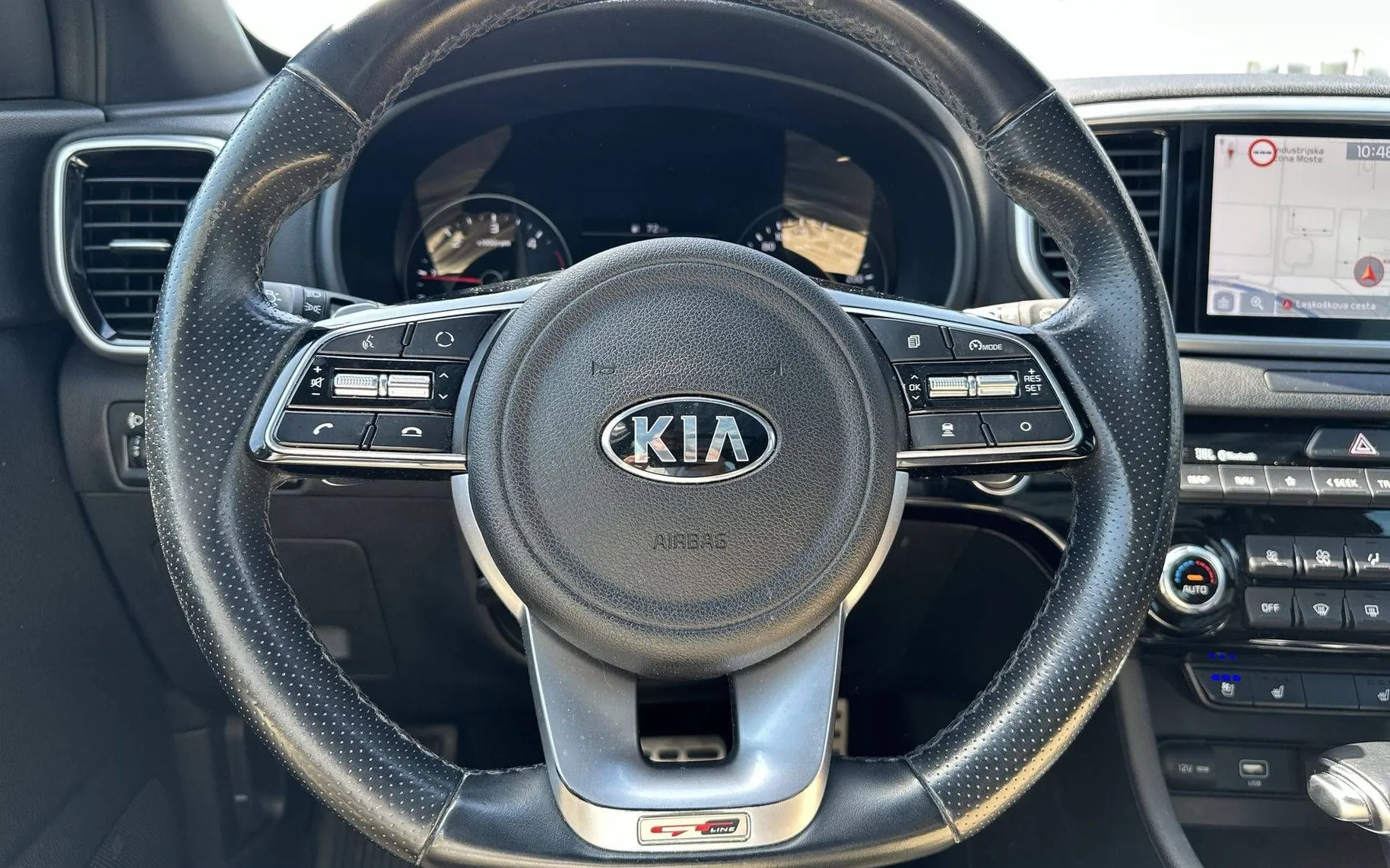 Notranja slika - KIA Sportage - 1.6 CRDI GT-Line DCT... - 14