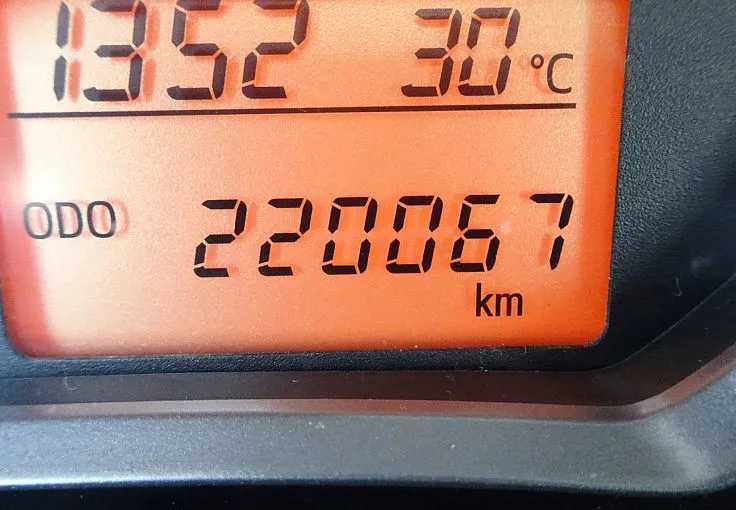 Zunanja slika - Toyota Yaris - 5V 1.33 1. LASTNIK SLO - KAMERA -  FINANCIRANJE - 9