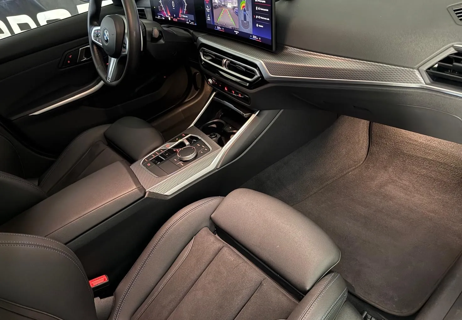 Zunanja slika - BMW Serija 3 - Touring: 318D AVT. MSPORT-KAMERA-KEYLESS-NAVI-VK-18COL.. - 11