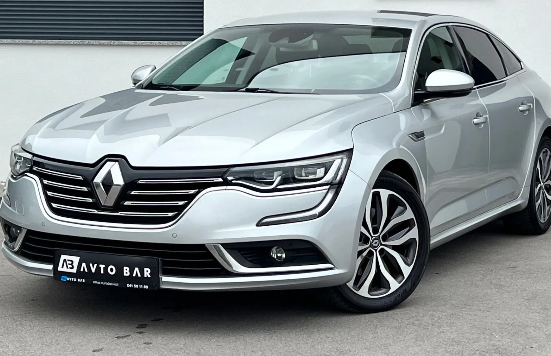 Zunanja slika - Renault Talisman - 1.6 dCi+LED+HEAD UP+ACC+18COL+KEYLESS GO... - 1