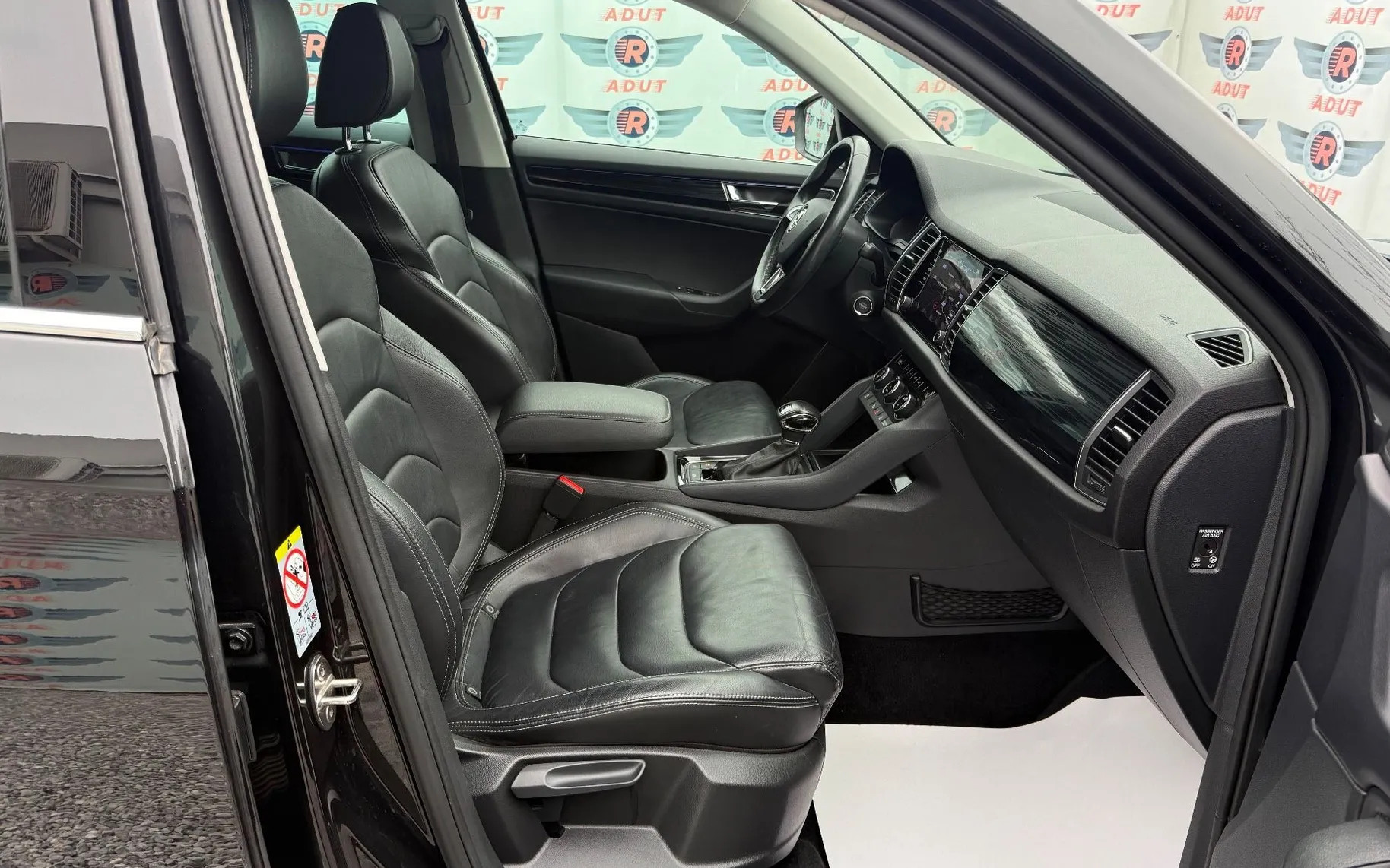 Zunanja slika - Škoda Kodiaq - 2.0TDI|140kW|4X4|DSG|AMBI|LED|1LASNIK|JAMSTVO... - 11