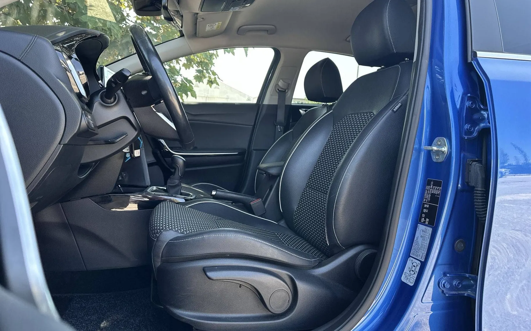 Notranja slika - KIA XCeed - 1.0 EX Way - 10