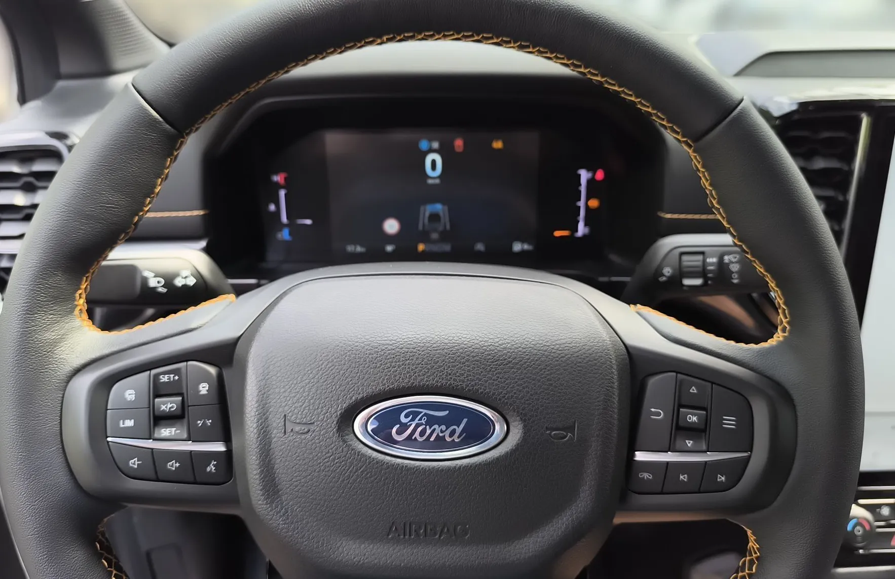 Zunanja slika - Ford Ranger - WILDTRAK 3.0 EcoBlue 240 KM V6 A10 4WD - 12