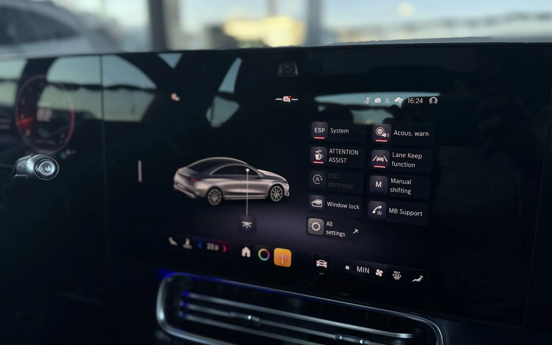 Zunanja slika - Mercedes-Benz CLA-Razred - 200 AMG LINE - 17