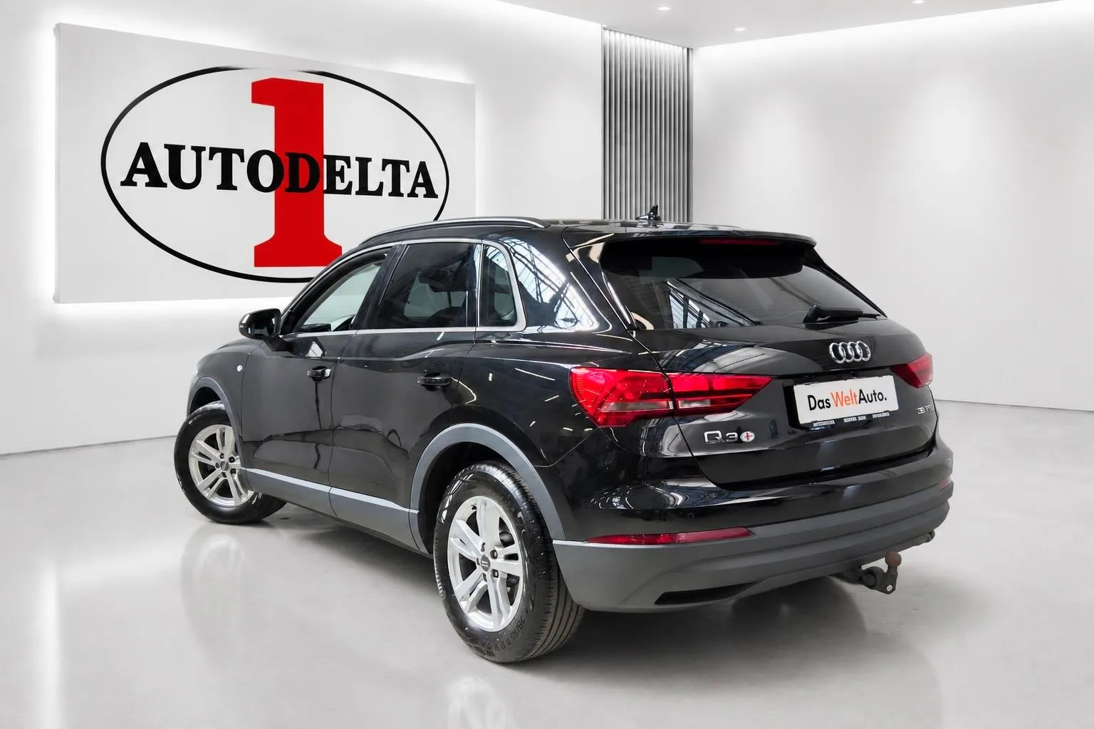 Zunanja slika - Audi Q3 - 35 TFSI S tronic 110 150 ODLIČEN SUPER PRILOŽNO - 4