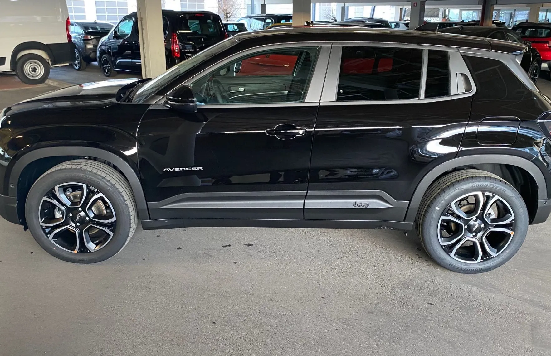 Zunanja slika - Jeep Avenger - 1.2 E-DCT6 MHEV 100 Summit - 3