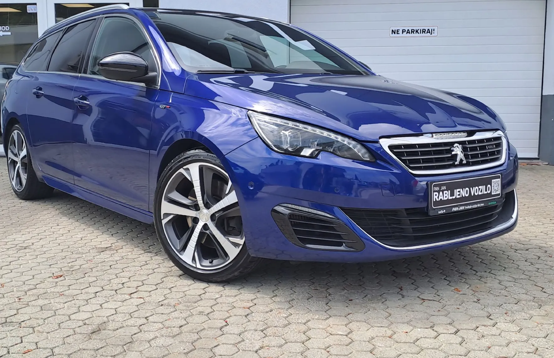 Zunanja slika - Peugeot 308 - GT 2.0 BlueHDi 180 EAT6 Stop Start - 2