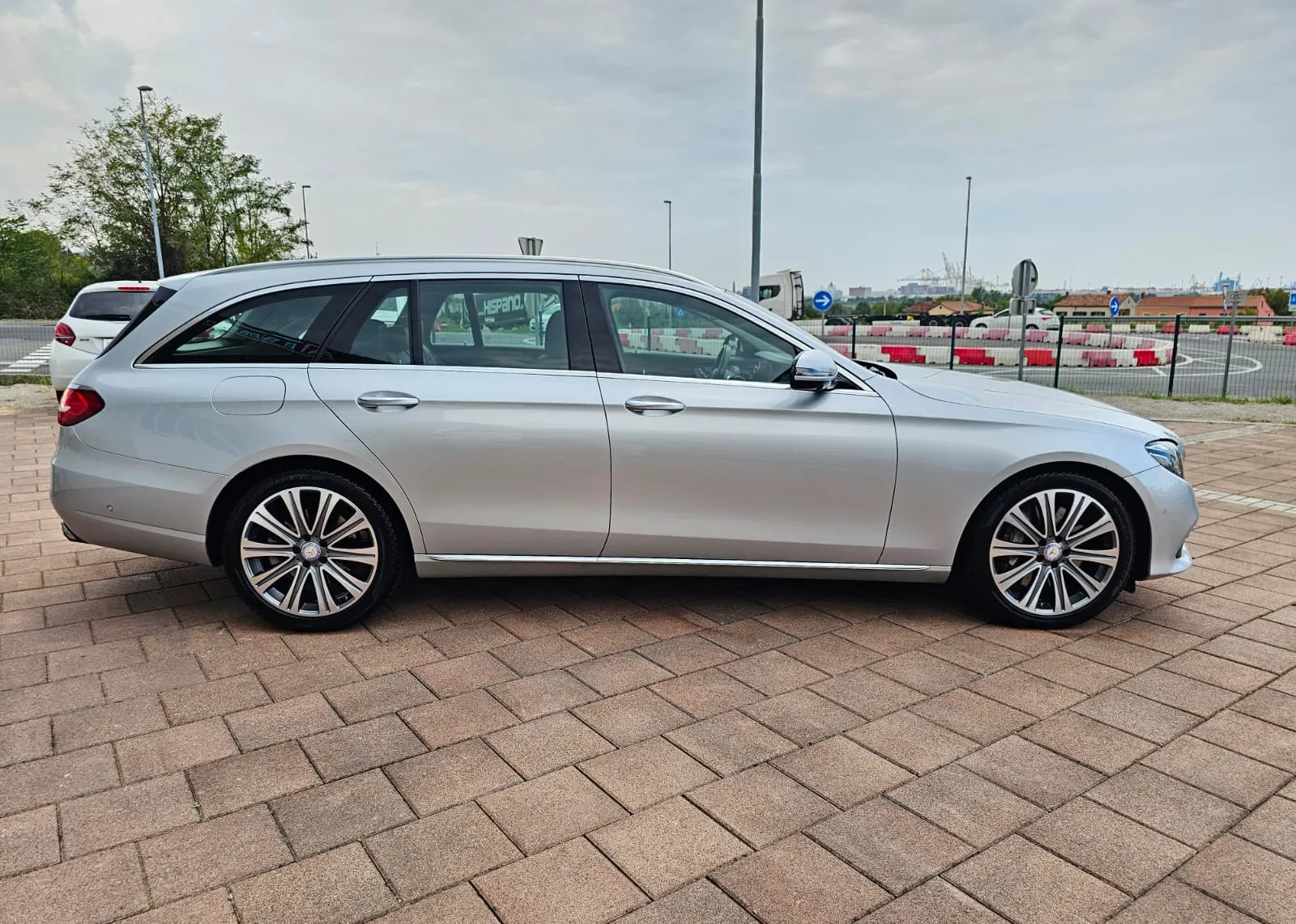 Zunanja slika - Mercedes-Benz E-Razred - E-Razred - 7
