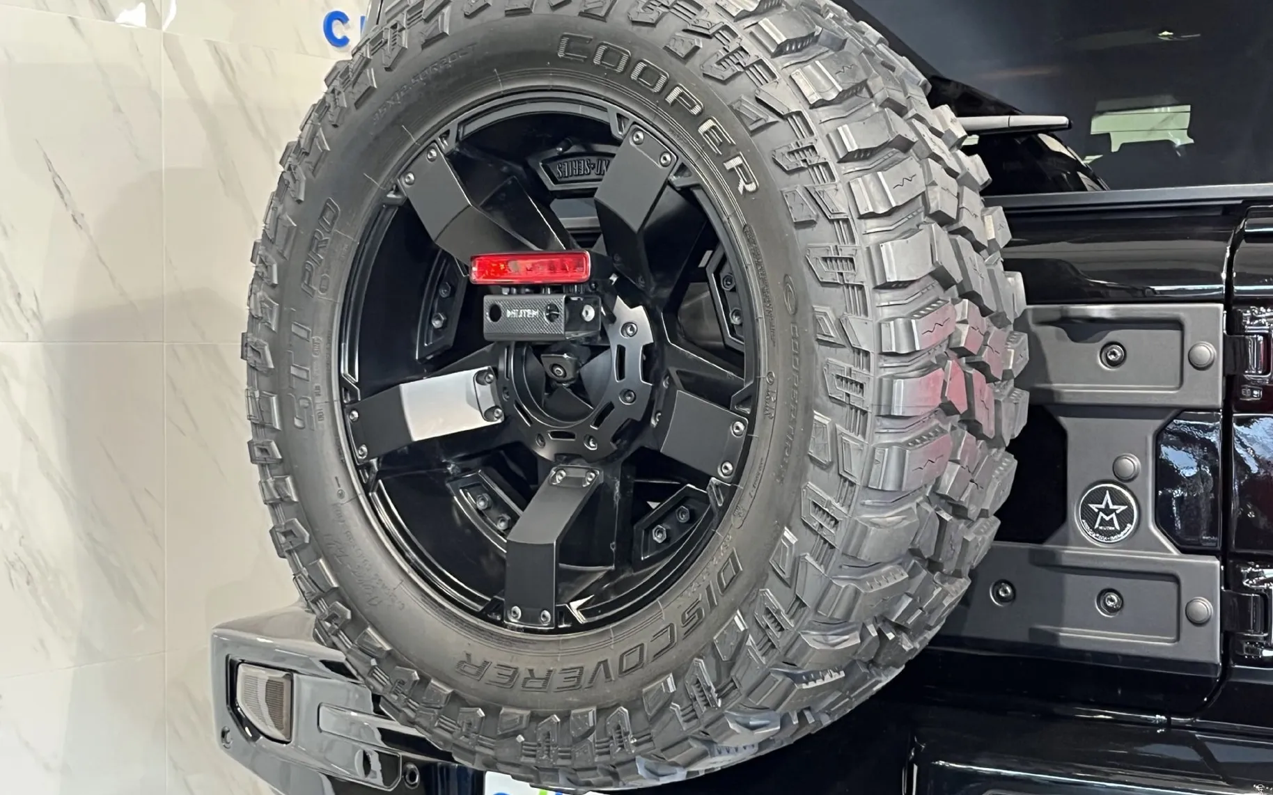 Notranja slika - Jeep Wrangler - V6 Militem... - 7