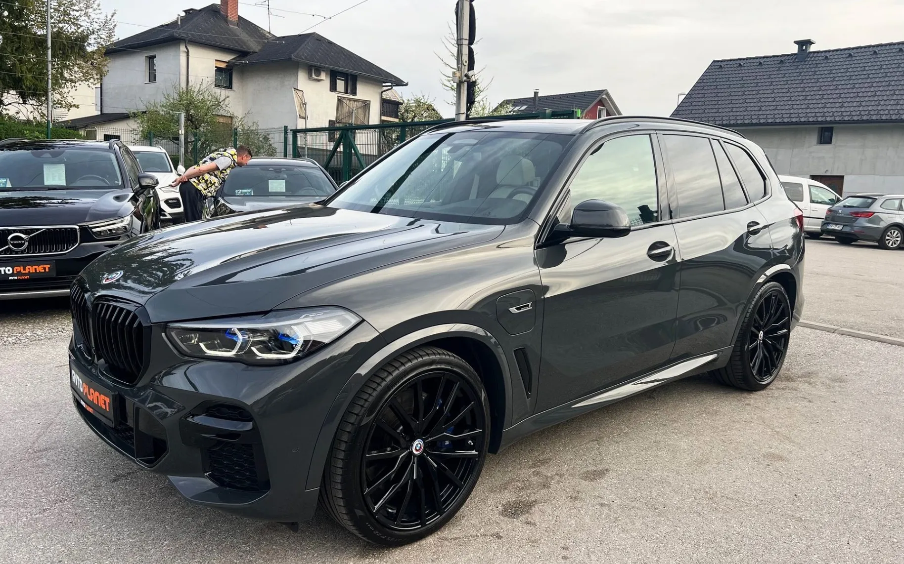 Zunanja slika - BMW X5 - serija : xDrive45e M SPORT LASER ACC PANO HEADuP ALU22 - 4
