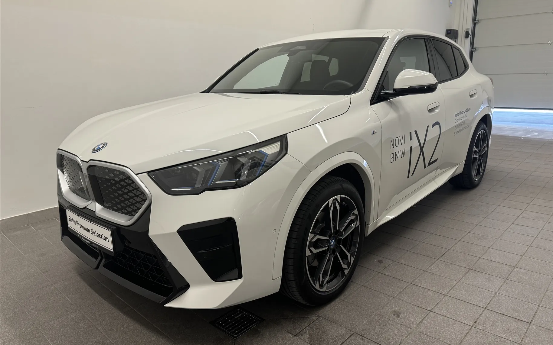 Zunanja slika - BMW iX - 2 eDrive20 - 1