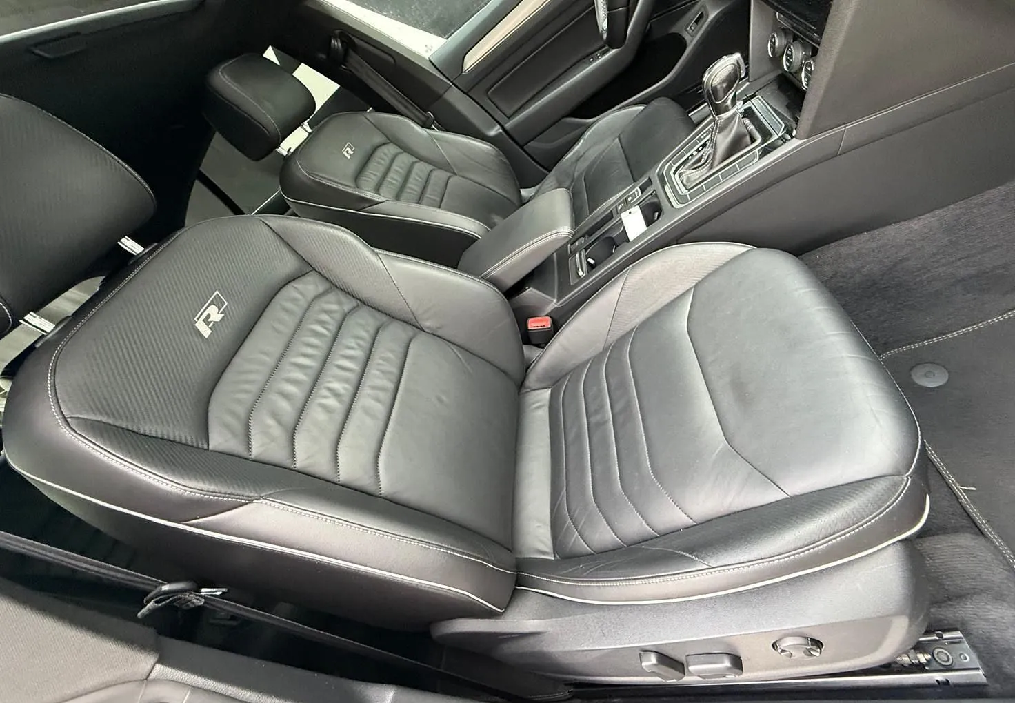 Zunanja slika - Volkswagen Arteon - 2.0 TDI BMT R-Line DSG-PANORAMA-VIRTUAL-FULL LED.. - 11