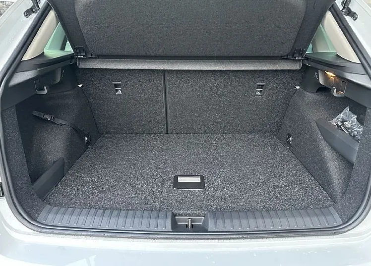 Zunanja slika - Škoda Kamiq - Edition 1.0 TSI - 9