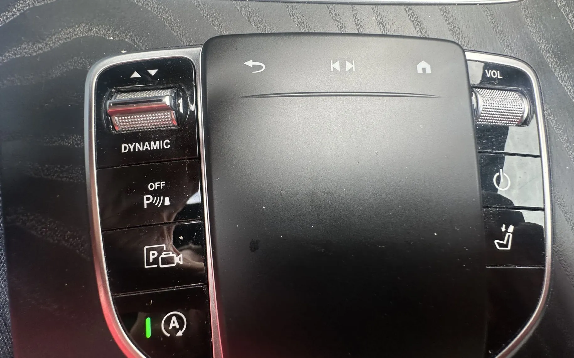 Notranja slika - Mercedes-Benz E-Razred - E 220 d T AMG Line Avt.USNJE.KAMERA.LED.NAVI.KLJUK - 8