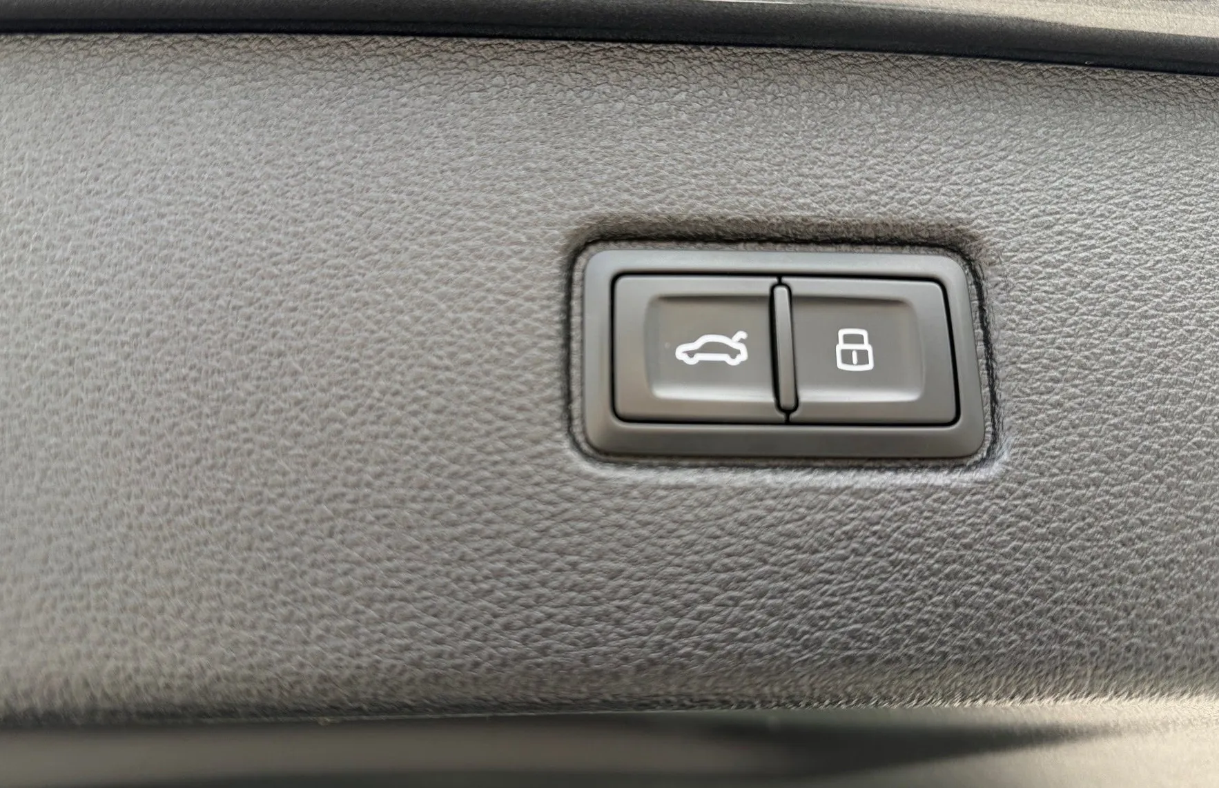 Zunanja slika - Audi Q7 - quattro 50 TDI S line Tiptronic-7 sedež-Panorama - 14