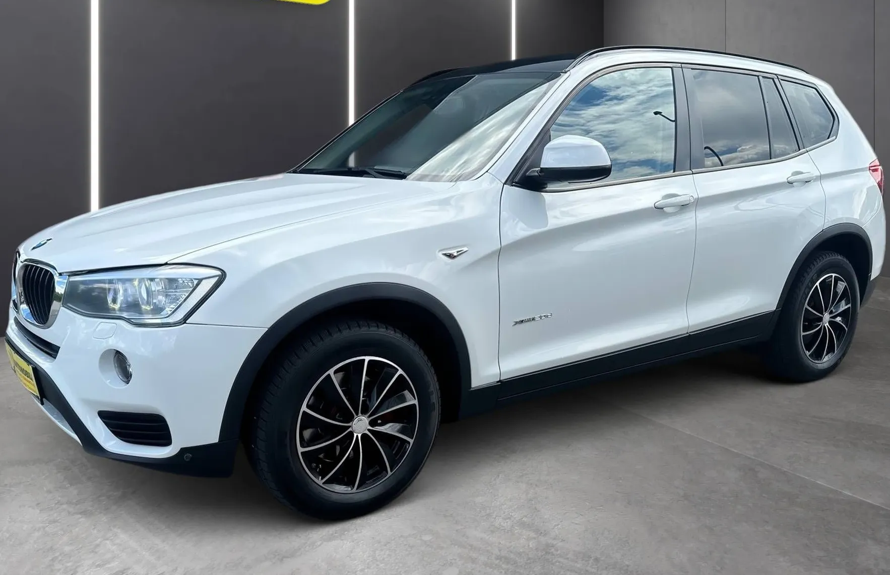Zunanja slika - BMW X3 - serija :  xDrive 20d AUT. XENON NAVI PDC REDNO SERVISIR.. - 3