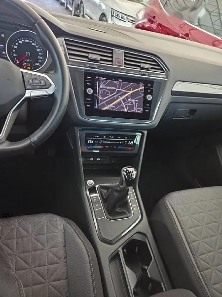 Zunanja slika - Volkswagen Tiguan - 1.5 TSI ACT BMT NAVI KAMERA 30.000KM 1.LASTNIK - 14