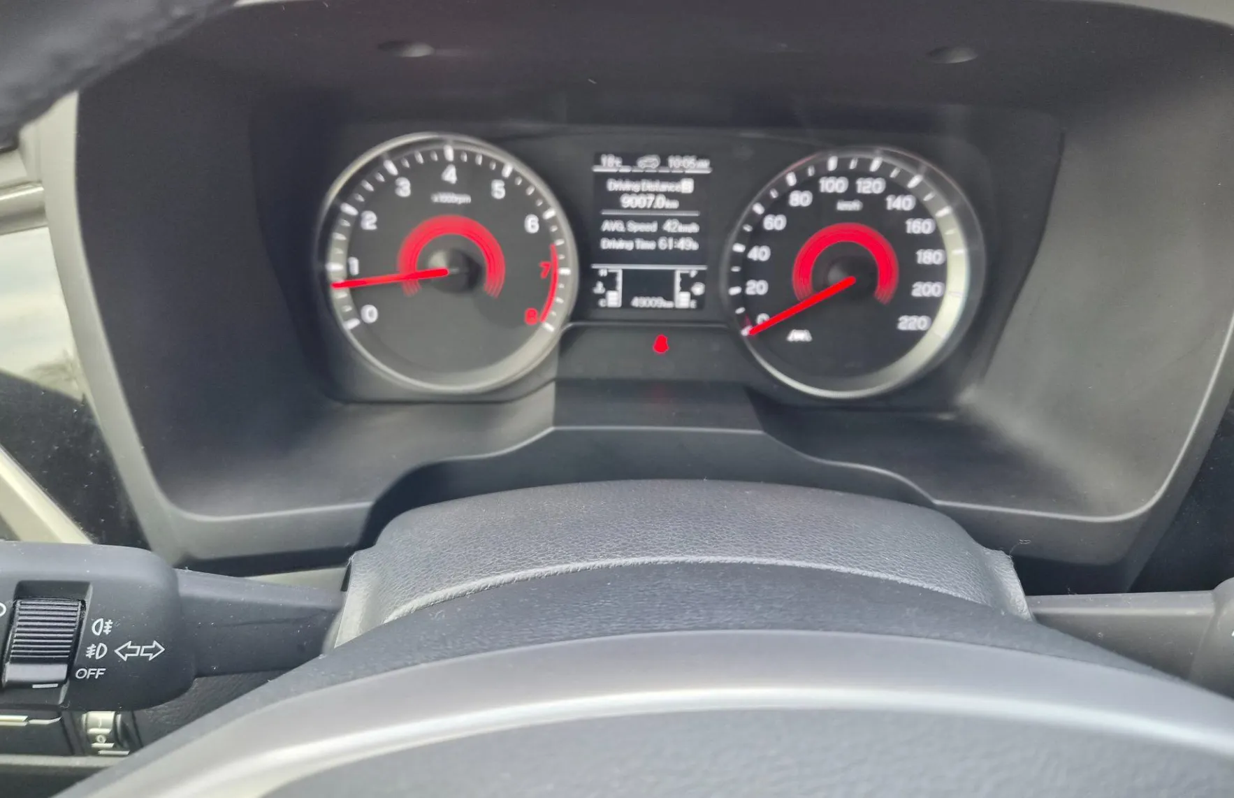 Zunanja slika - SsangYong Korando - 1.5 T-GDI Exclusive alu-pdc-kamera-usnje-gretje se - 14