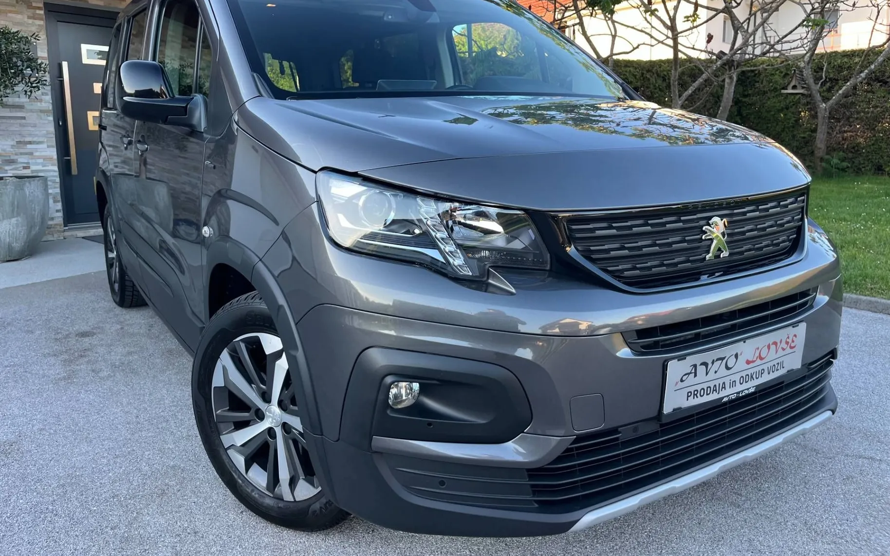 Zunanja slika - Peugeot Rifter - GT LINE 1.5 BLUEHDI 130 LED-KAM-ODLIČEN - 2