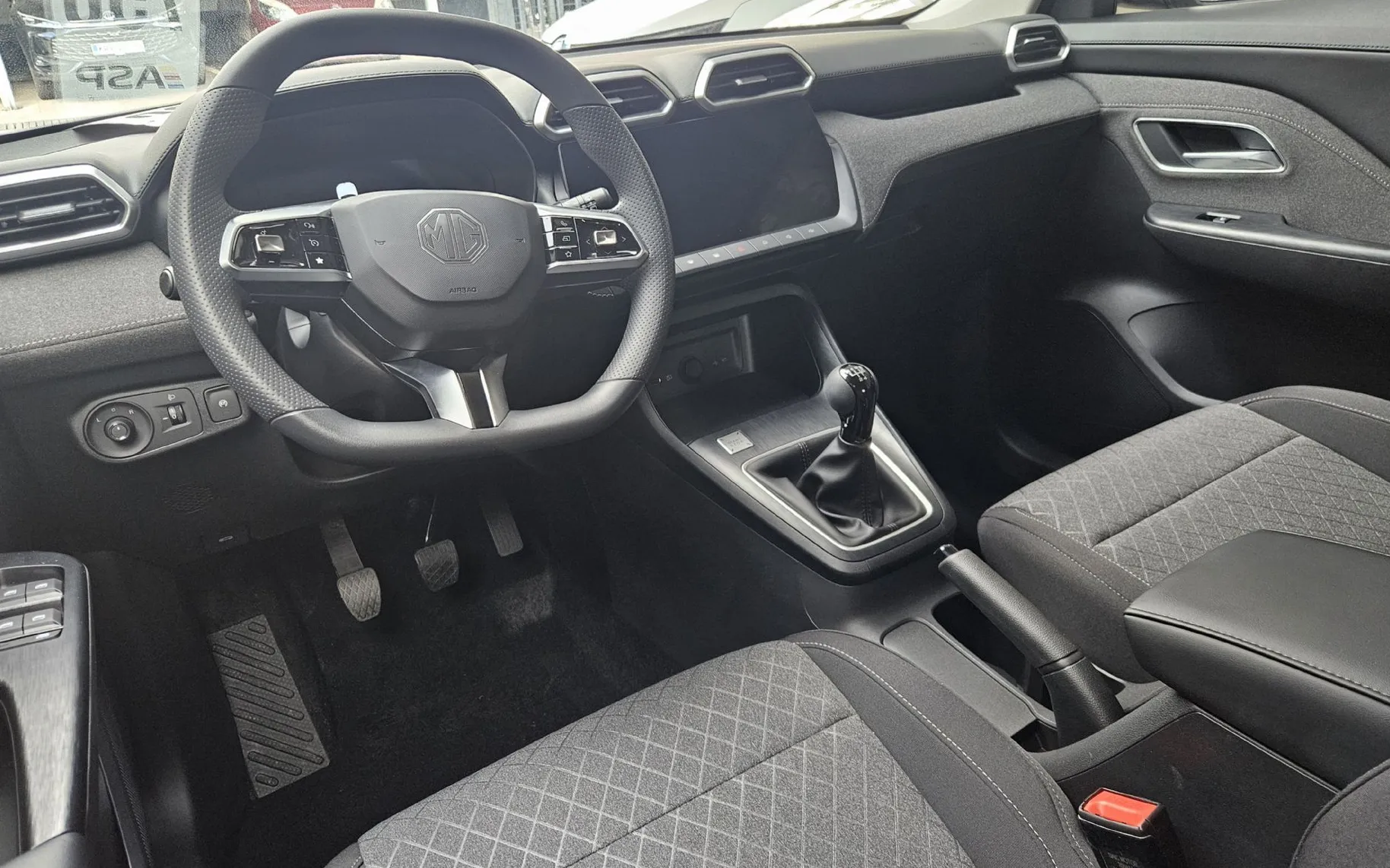Zunanja slika - MG MG ZS - ZS 1.5L Standard - 7