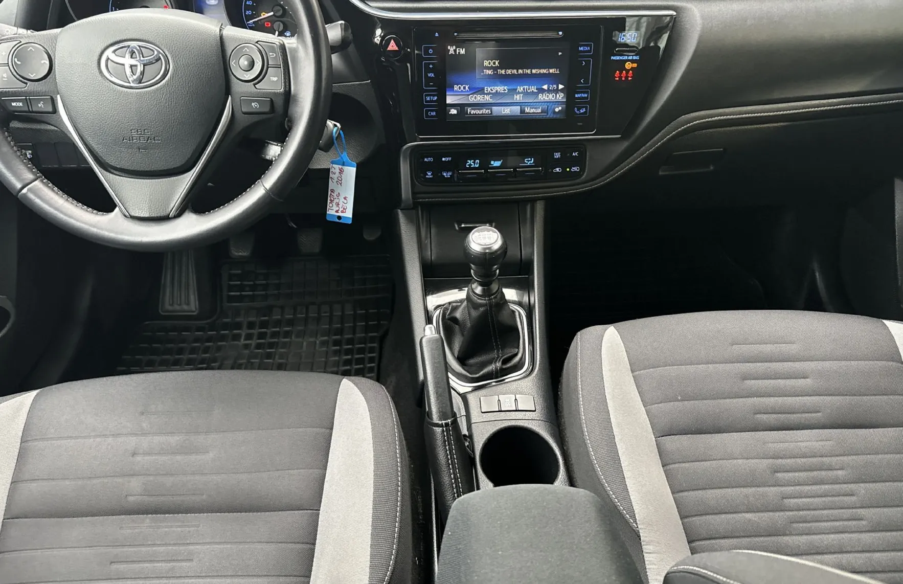 Zunanja slika - Toyota Auris - SLO-SPORT-KAMERA-TEMPOMAT-2xKLIMA-12 MESEČNO JAM. - 9