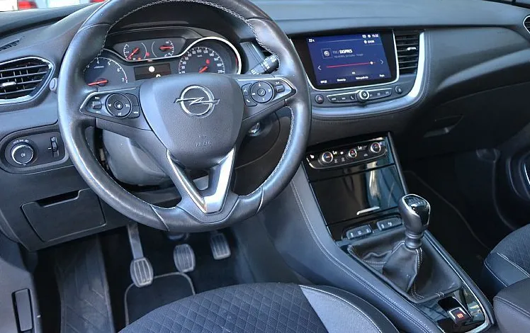 Zunanja slika - Opel Grandland X - 1.2 TURBO 96KW INNOVATION - 7