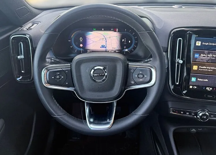 Zunanja slika - Volvo XC40 - B3 bencin 163hp AUT FWD DCT  SLO vozilo 1.lastnik - 15