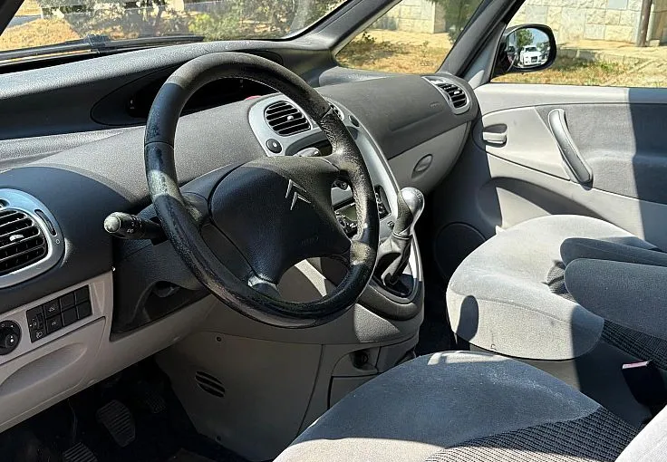 Zunanja slika - Citroën Xsara Picasso - 1.6i 16V Elegance - 9