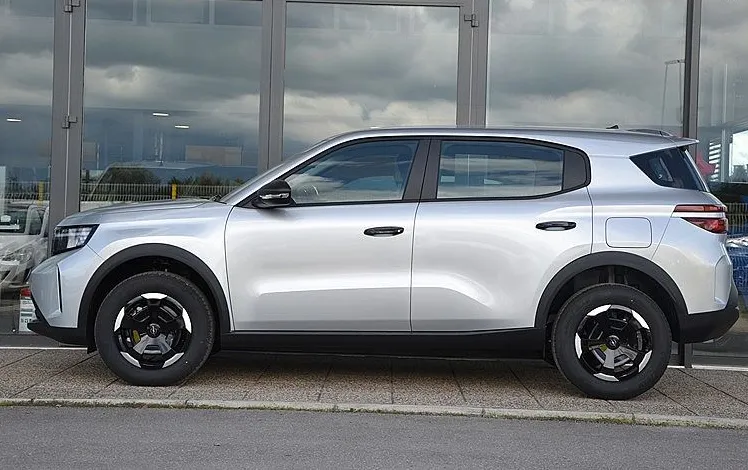 Zunanja slika - Opel Frontera - 1.2 MHEV TURBO 100KW EDITION DCT - 4