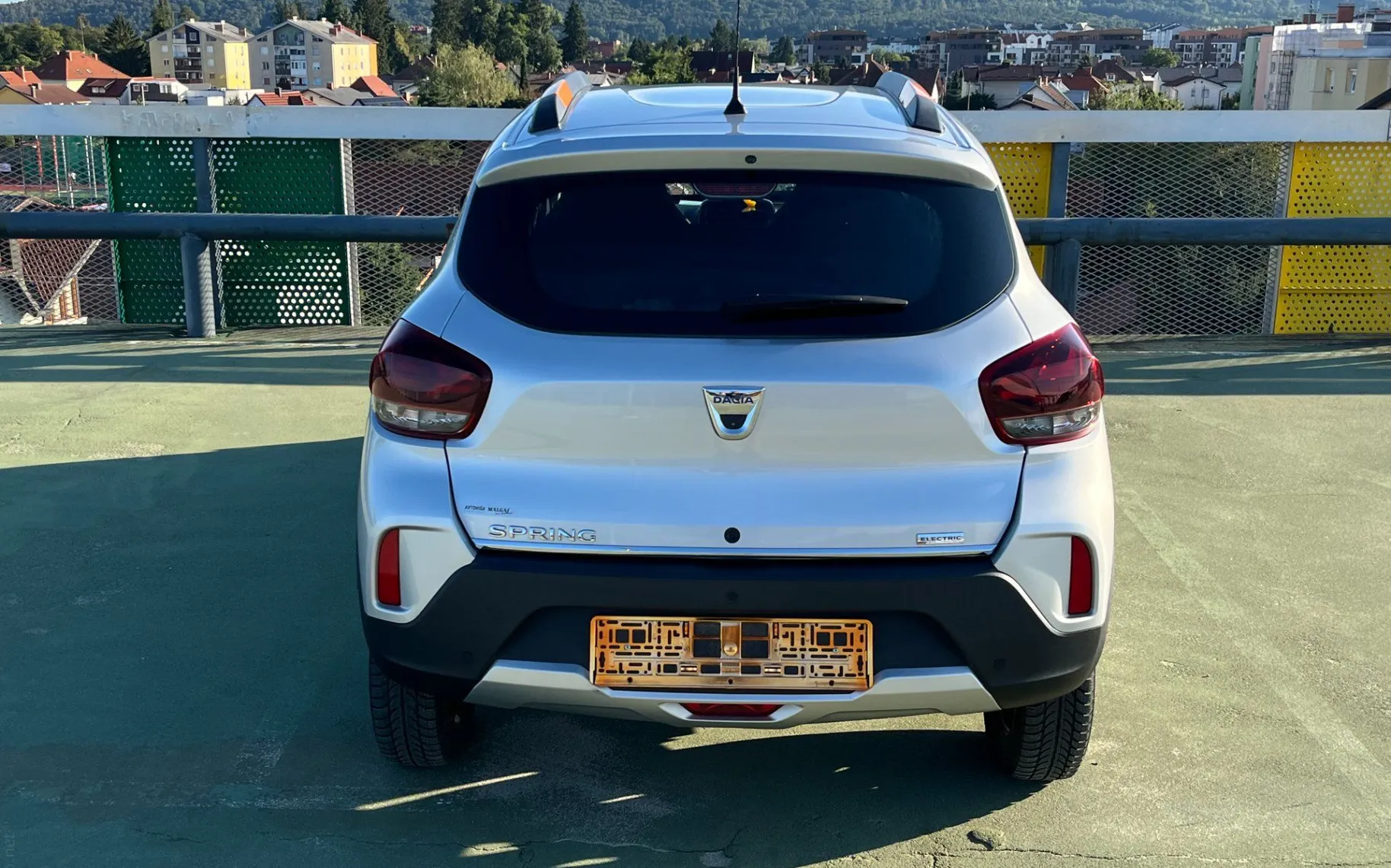 Zunanja slika - Dacia Spring - 1. LASTNICA. VZR.KAM. 2X PDC. NAVI. LED - 6