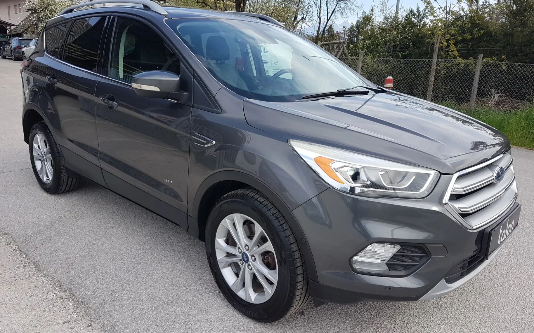 Zunanja slika - Ford Kuga - 4x4 2,0 TDCi Titanium Powershift - 3