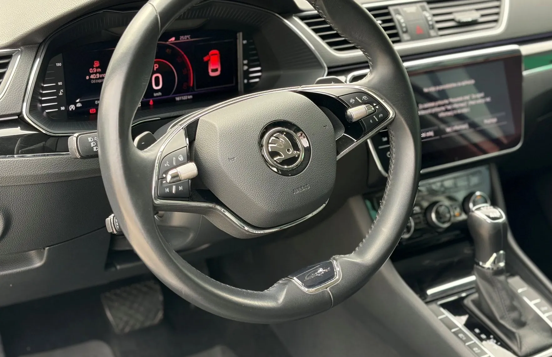 Zunanja slika - Škoda Superb - Combi 4x4 2.0 TDI L K DSG - 5