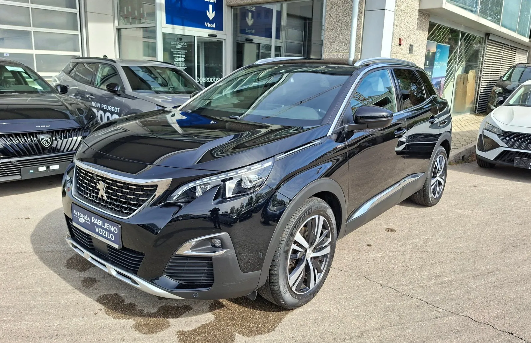 Zunanja slika - Peugeot 3008 - 1.5 BlueHDI 130 S&S GT Line Avt. +aktivni tempomat - 1