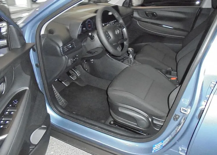 Zunanja slika - Hyundai Bayon - 1.0 T-GDI 90 COMFORT°AAC°WINTER°RG° - 7