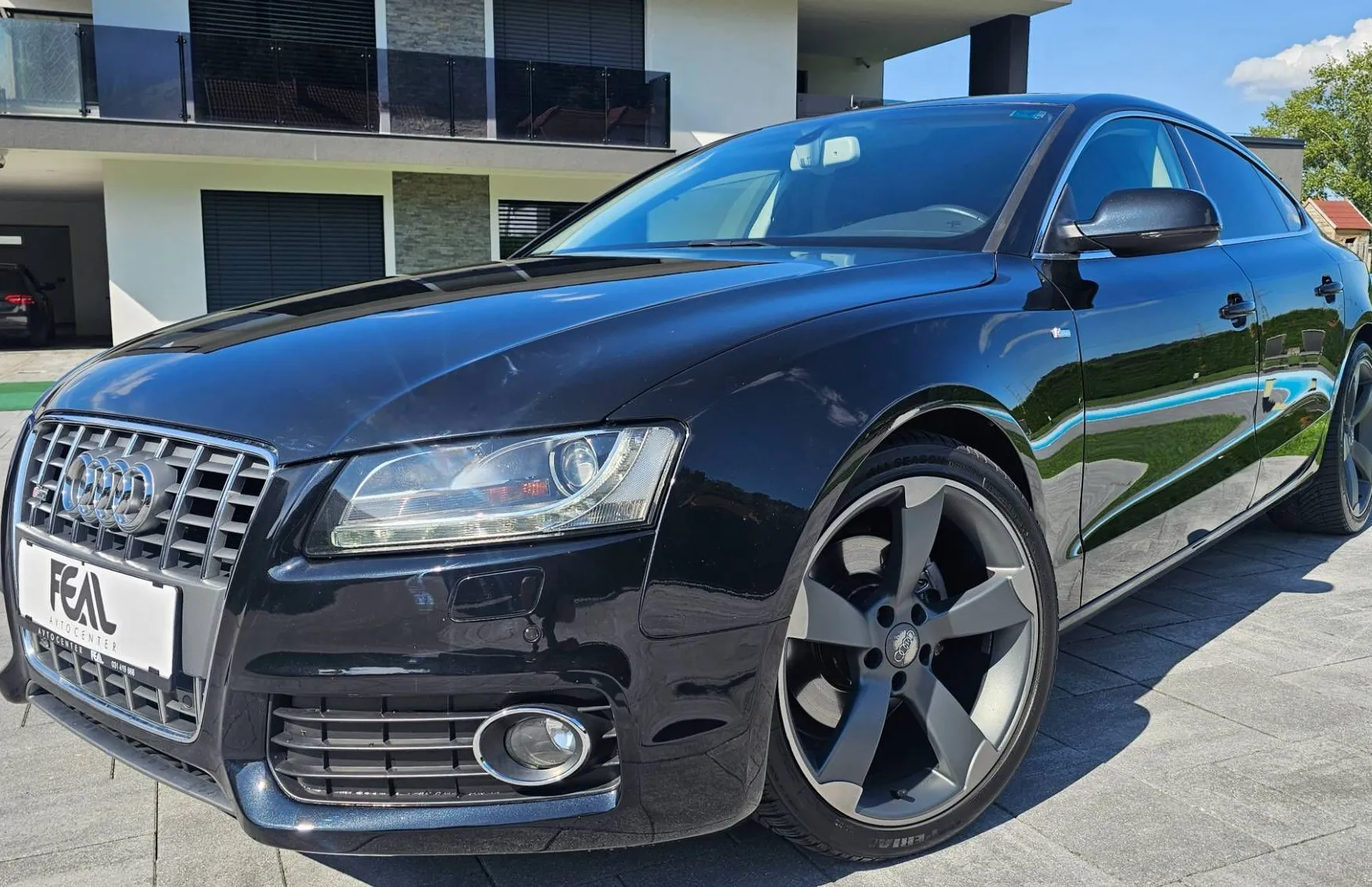 Zunanja slika - Audi A5 - Sportback 2.0 TDI-S LINE-XENON-LED-NAVI-ODLIČEN... - 1