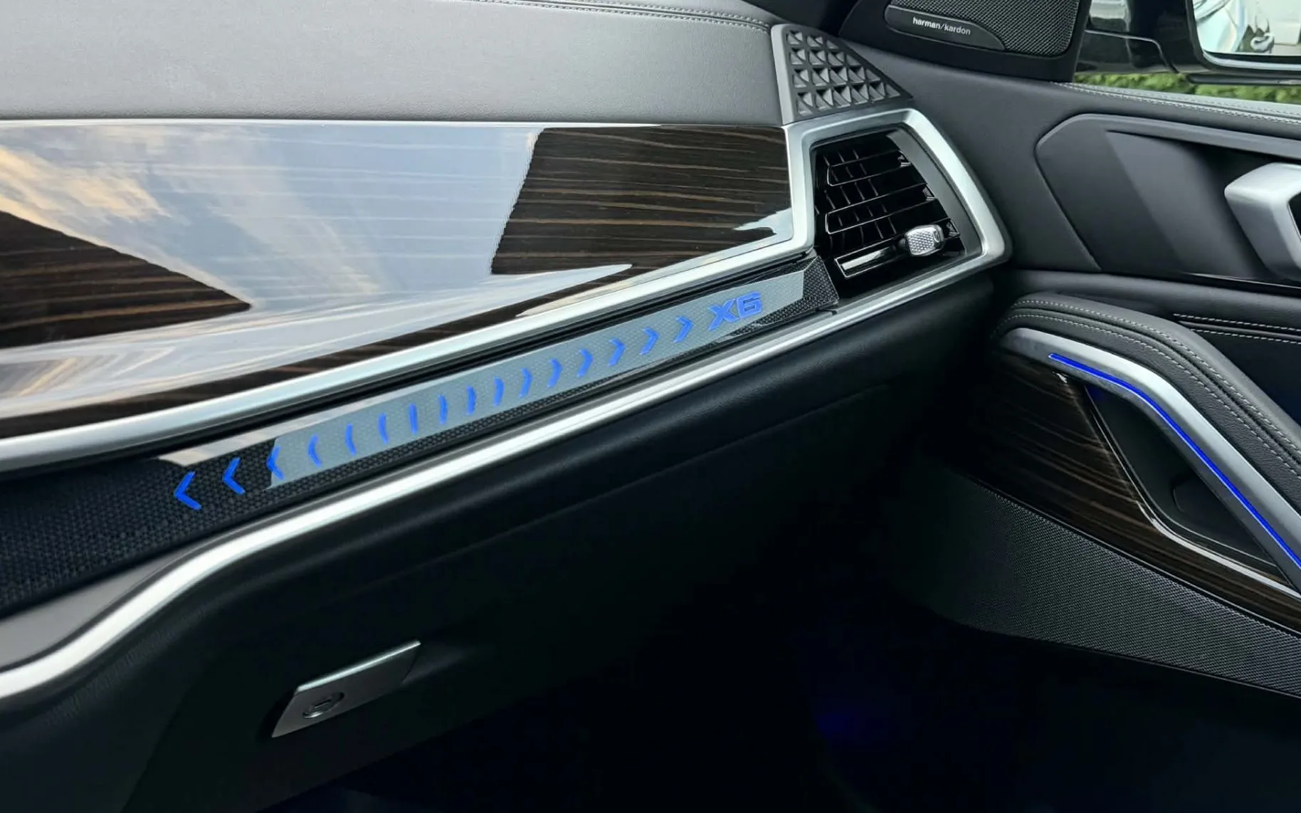 Zunanja slika - BMW X6 - serija : 3.0XD-M PAKET-ZRAČNO-LASER-ACC-KEYLES-360KAMERA- - 14