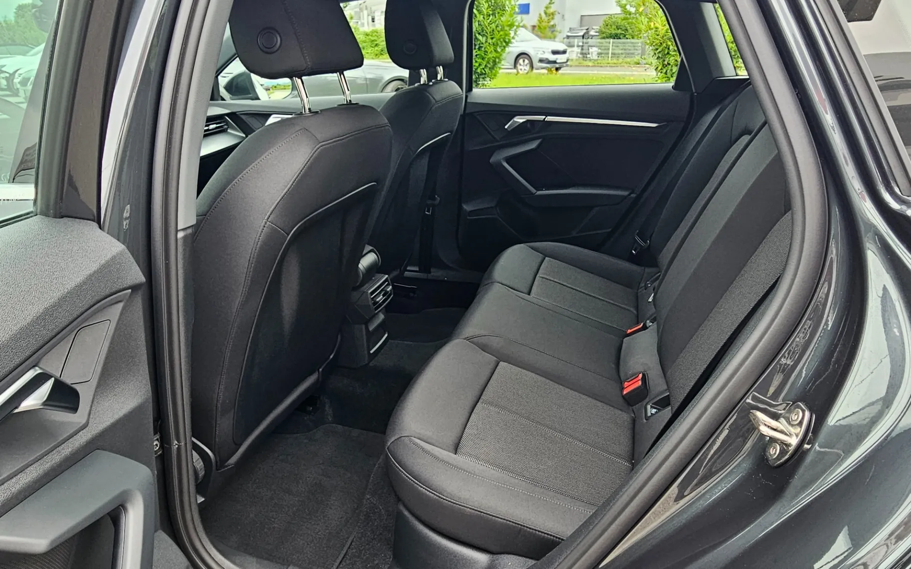 Zunanja slika - Audi A3 - Sportback 35 TFSI S tronic - 9